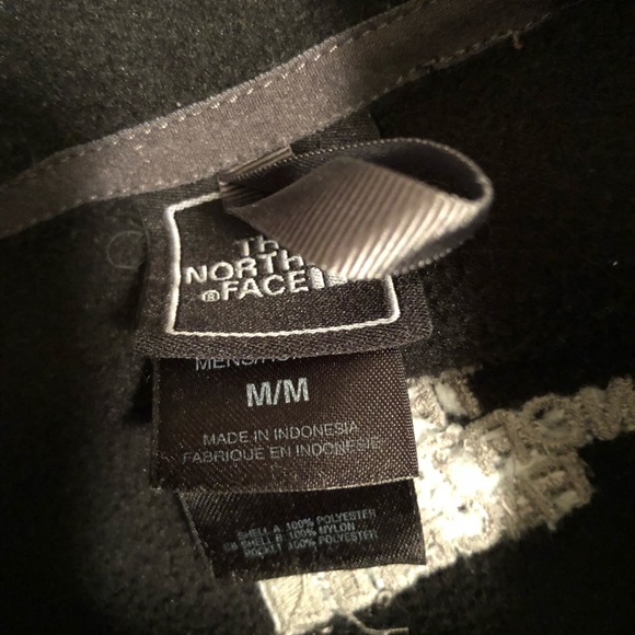North face jacket - Picture 3 of 3